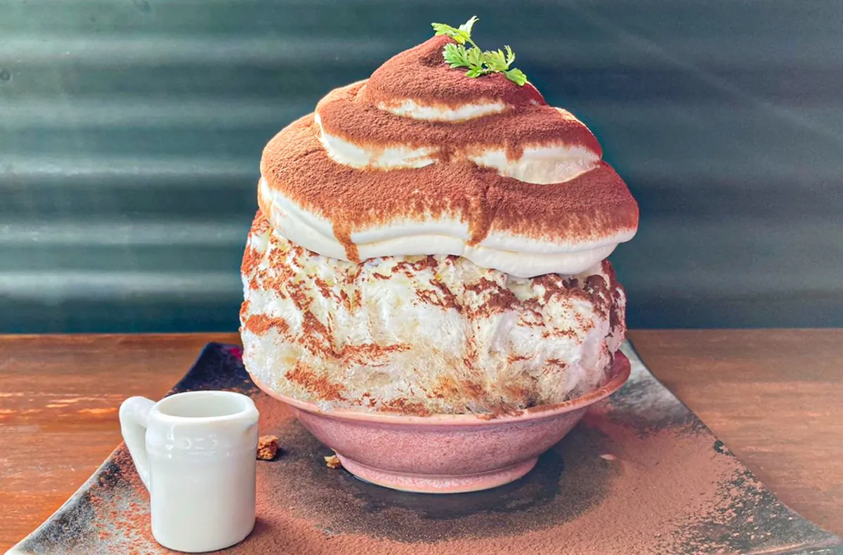 tiramisu-and-strawberry-shaaved-ice-menu1